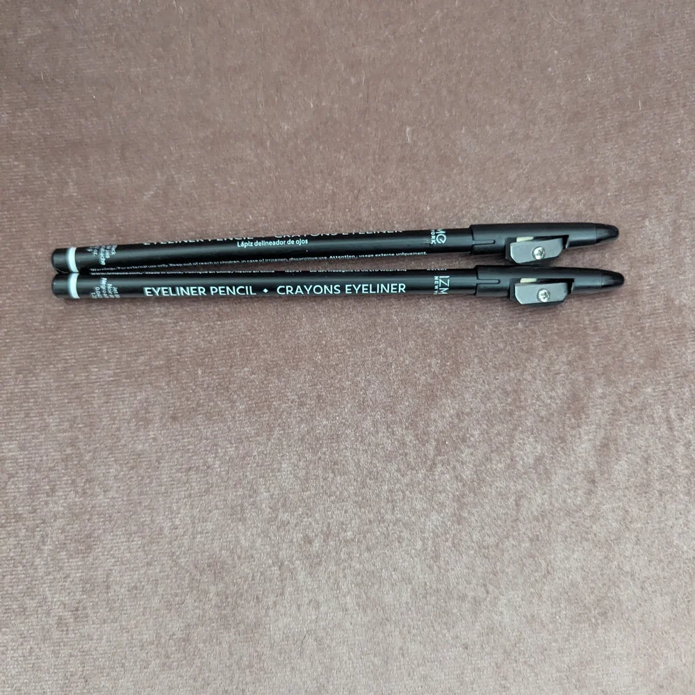 Black Eyeliner Pencil Set